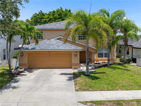 Laurel Lakes Real Estate