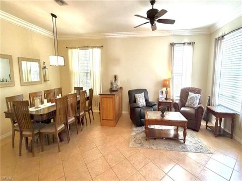 Laurel Lakes Real Estate