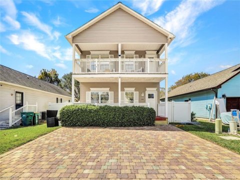 Leawood Lakes Naples Florida Homes for Sale