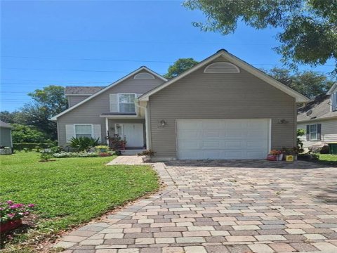 Leawood Lakes Naples Florida Real Estate