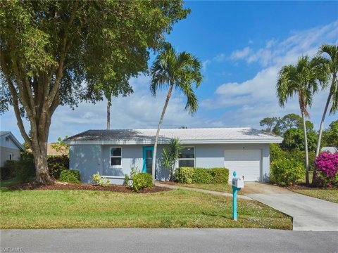 Lely Tropical Estates Real Estate