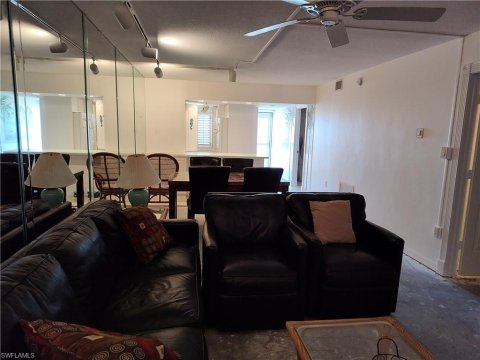 Leonardo Arms Beach Club Fort Myers Beach Florida Condos for Sale