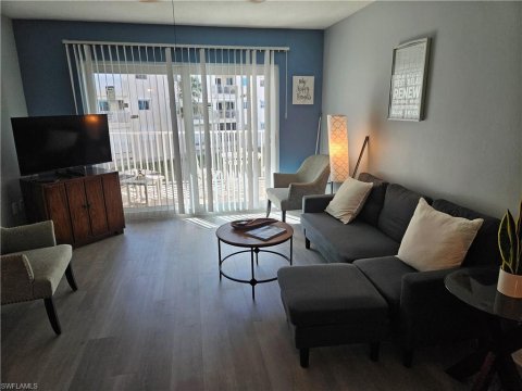 Leonardo Arms Beach Club Real Estate