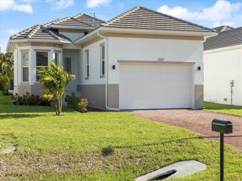 Linda Park Naples Florida Real Estate