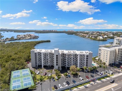 Little Hickory Bay Bonita Springs Florida Condos for Sale