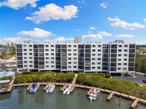 Little Hickory Bay Bonita Springs Florida Condos for Sale