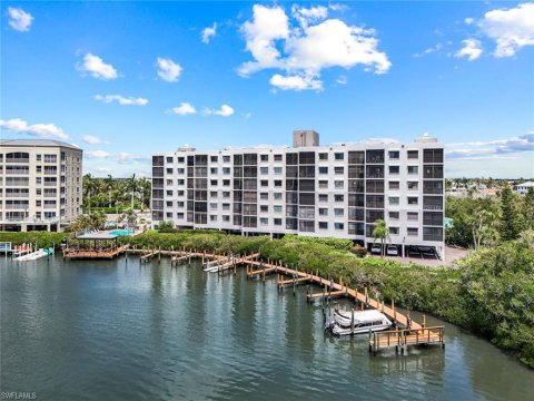 Little Hickory Bay Bonita Springs Florida Condos for Sale