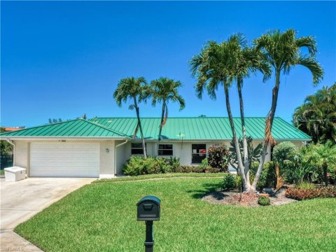 Little Hickory Shores Bonita Springs Florida Homes for Sale