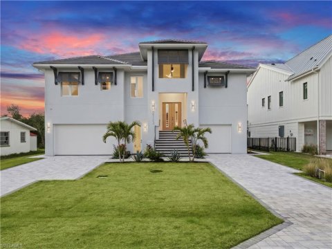 Little Hickory Shores Bonita Springs Florida Homes for Sale