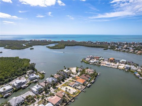 Little Hickory Shores Bonita Springs Real Estate