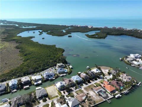 Little Hickory Shores Bonita Springs Real Estate