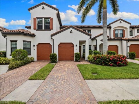 Livingston Lakes Naples Florida Real Estate
