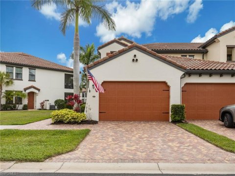 Livingston Lakes Naples Real Estate