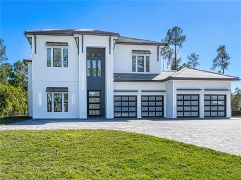 Logan Woods Naples Florida Homes for Sale