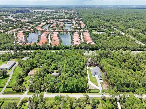 Logan Woods Naples Florida Real Estate
