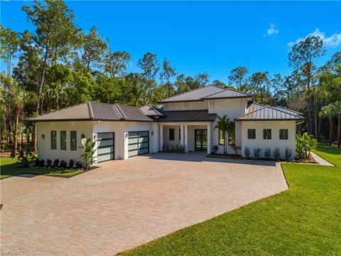 Logan Woods Naples Florida Real Estate