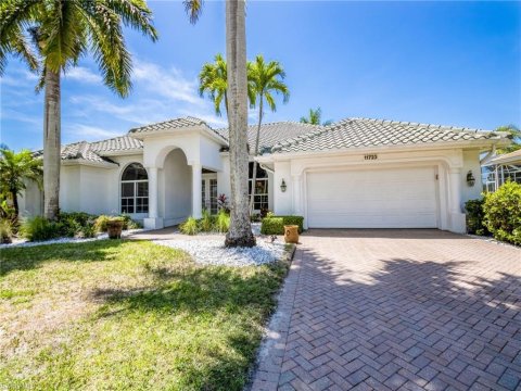 Longshore Lake Naples Florida Real Estate