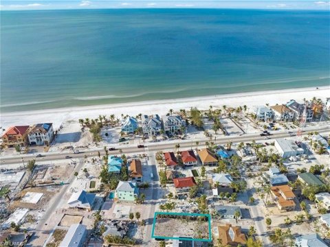 Lynns Highland Park Fort Myers Beach Real Estate