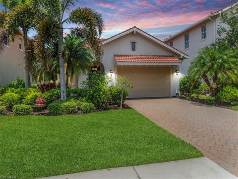Manchester Square Naples Florida Homes for Sale