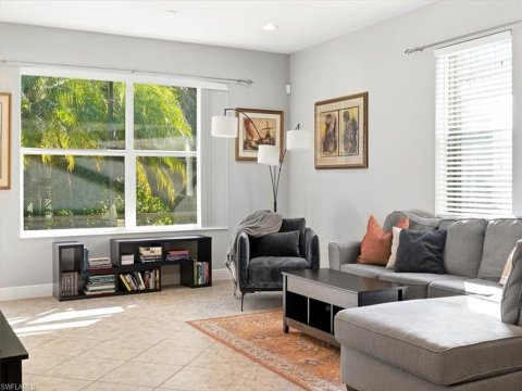 Manchester Square Naples Florida Homes for Sale