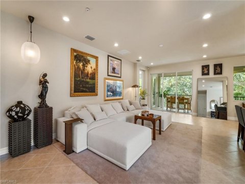 Marbella Lakes Naples Florida Condos for Sale