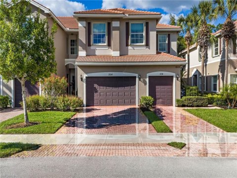 Marbella Lakes Naples Real Estate