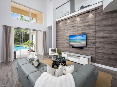 Marbella Lakes Real Estate