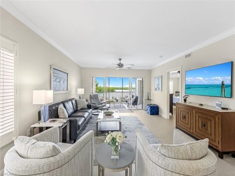 Marina Bay Club Naples Real Estate
