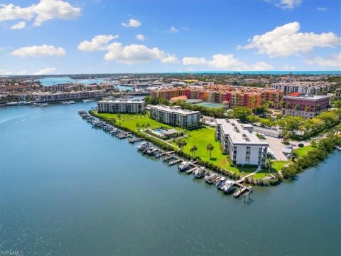 Mariners Cove Naples Florida Condos for Sale