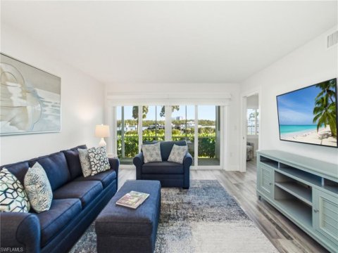 Mariners Cove Naples Florida Condos for Sale