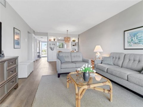 Mariners Cove Naples Florida Real Estate