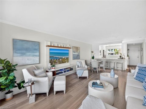 Mariners Cove Naples Real Estate
