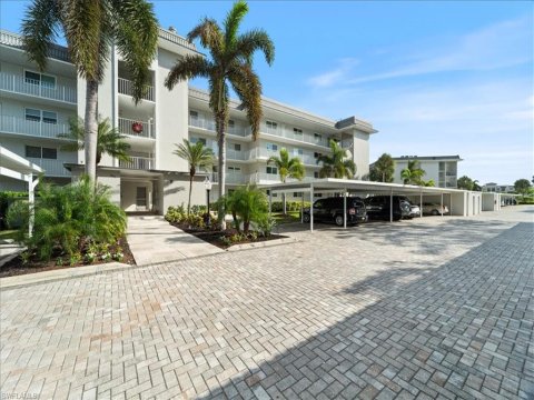 Mariners Cove Real Estate