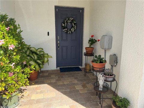 Meadowood Naples Florida Condos for Sale