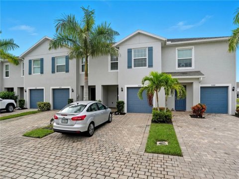 Meadowood Naples Florida Real Estate