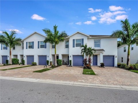 Meadowood Naples Florida Real Estate