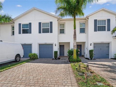 Meadowood Naples Real Estate