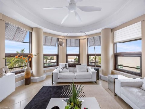 Mercato Naples Florida Condos for Sale