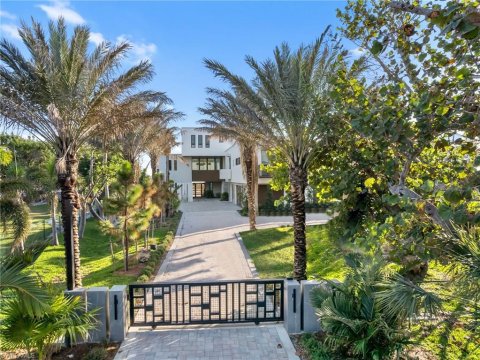 Metes And Bounds Sanibel Florida Homes for Sale