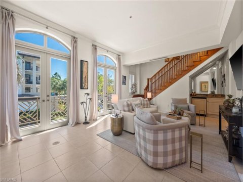 Modena Naples Real Estate