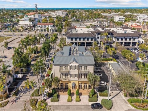 Modena Naples Real Estate