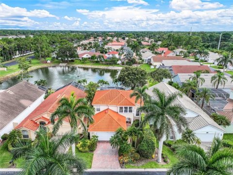 Moon Lake Naples Florida Homes for Sale
