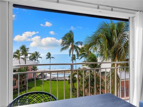 Moorings Naples Florida Condos for Sale