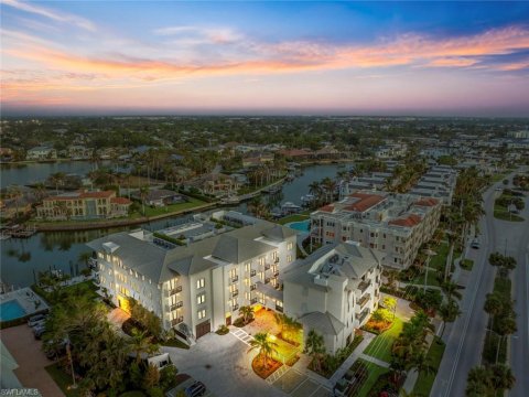 Moorings Naples Florida Condos for Sale