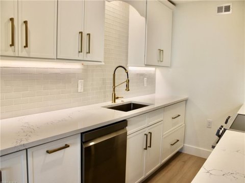 Moorings Naples Florida Condos for Sale