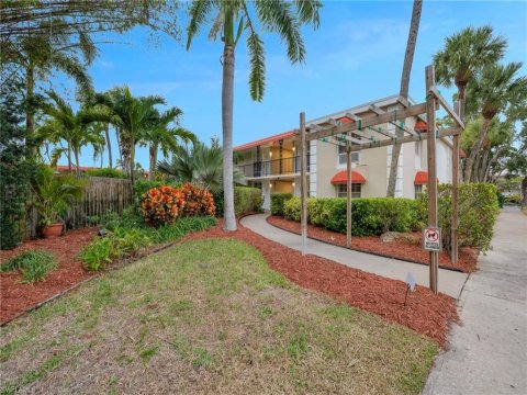 Moorings Naples Florida Condos for Sale