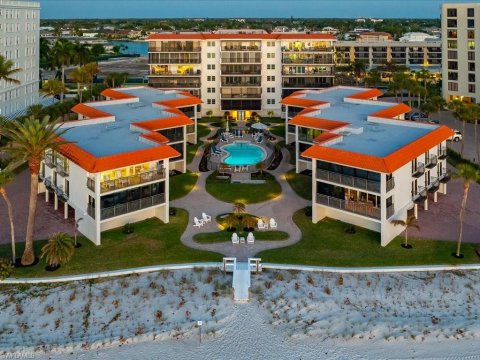 Moorings Naples Florida Condos for Sale