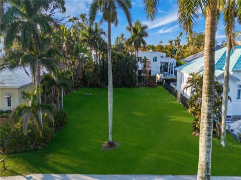 Moorings Naples Florida Real Estate