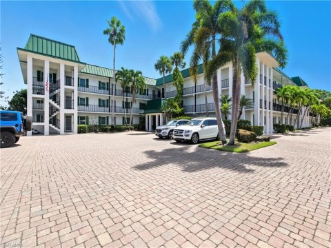 Moorings Naples Florida Real Estate