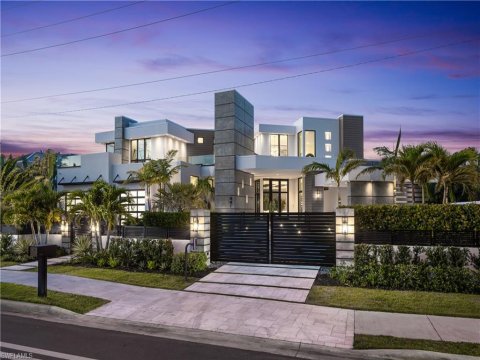 Moorings Naples Real Estate